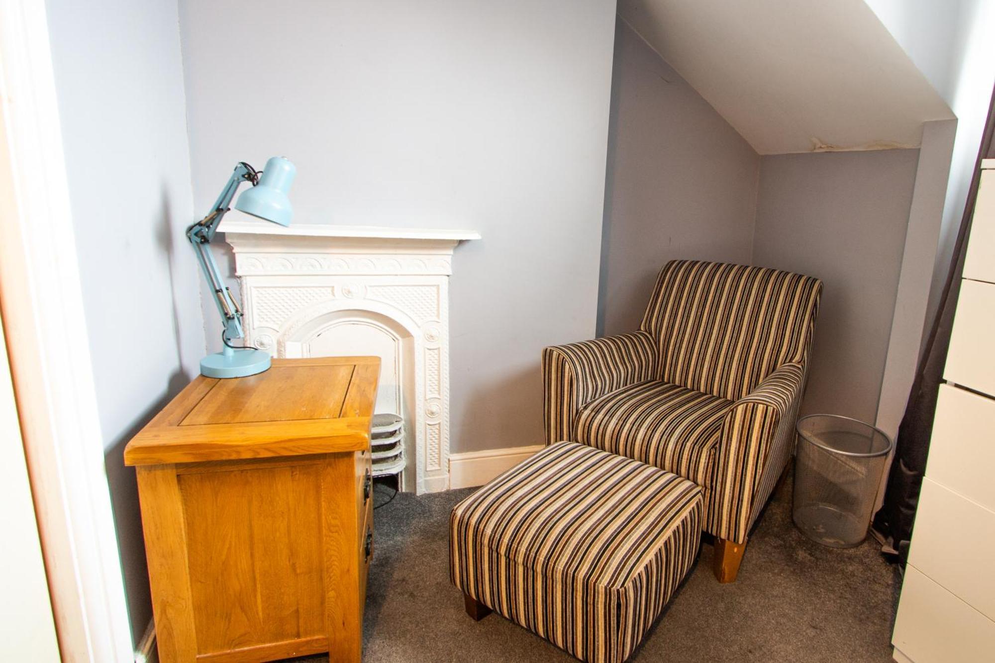 Homely Ensuite Room Near City Centre 맨체스터 외부 사진